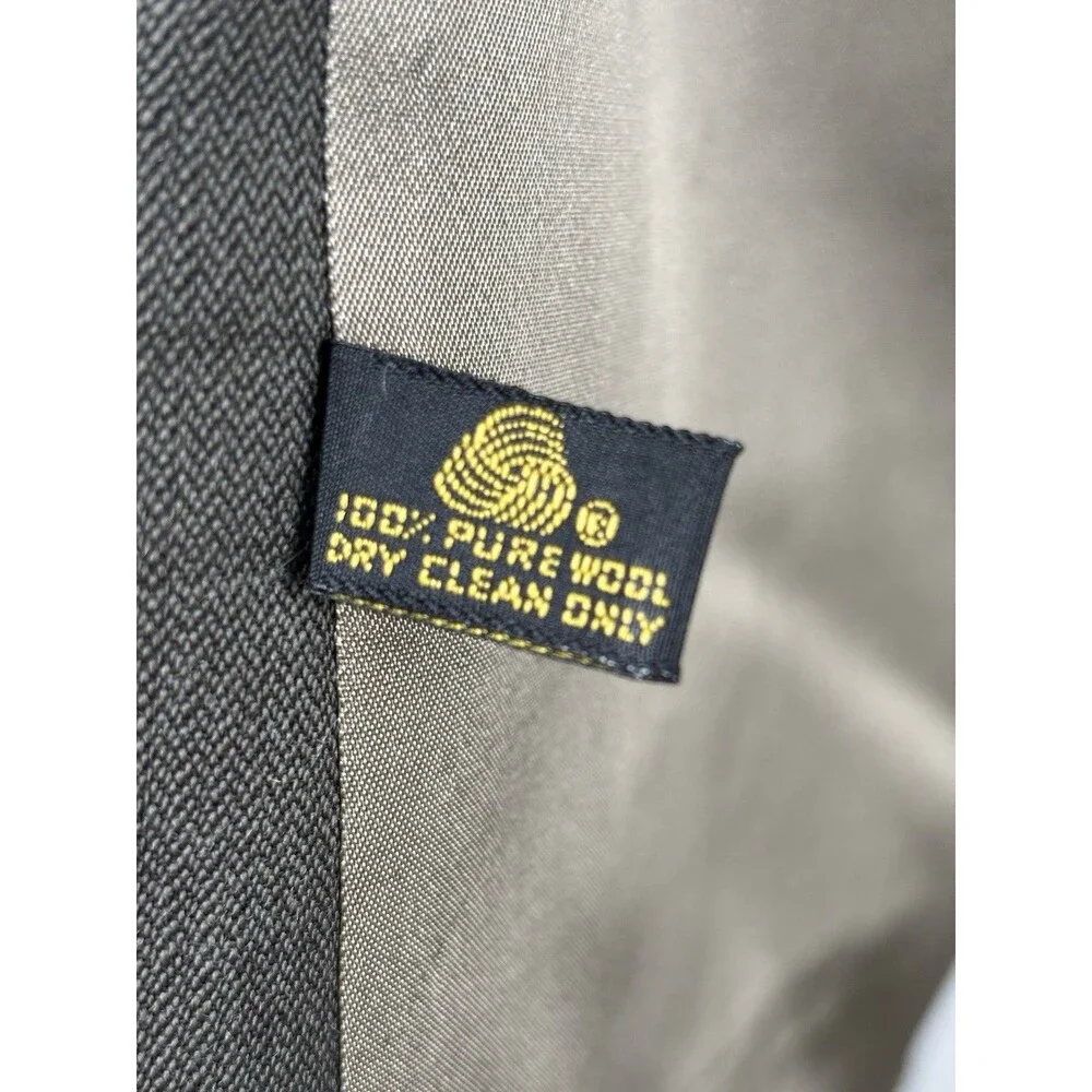 Vintage Bill Blass Men’s Suit 44L Taupe Gray 100% Wool USA 80s 90s Power Suit